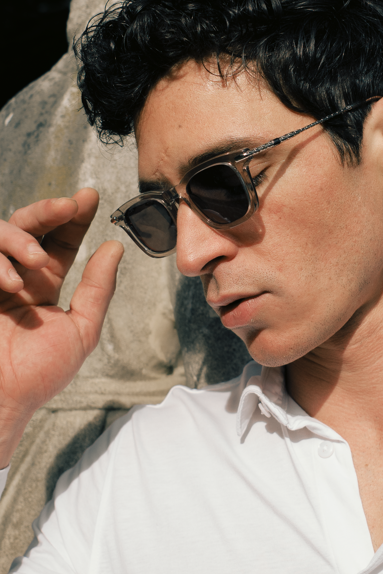 How Lightweight Glasses Became the Standard