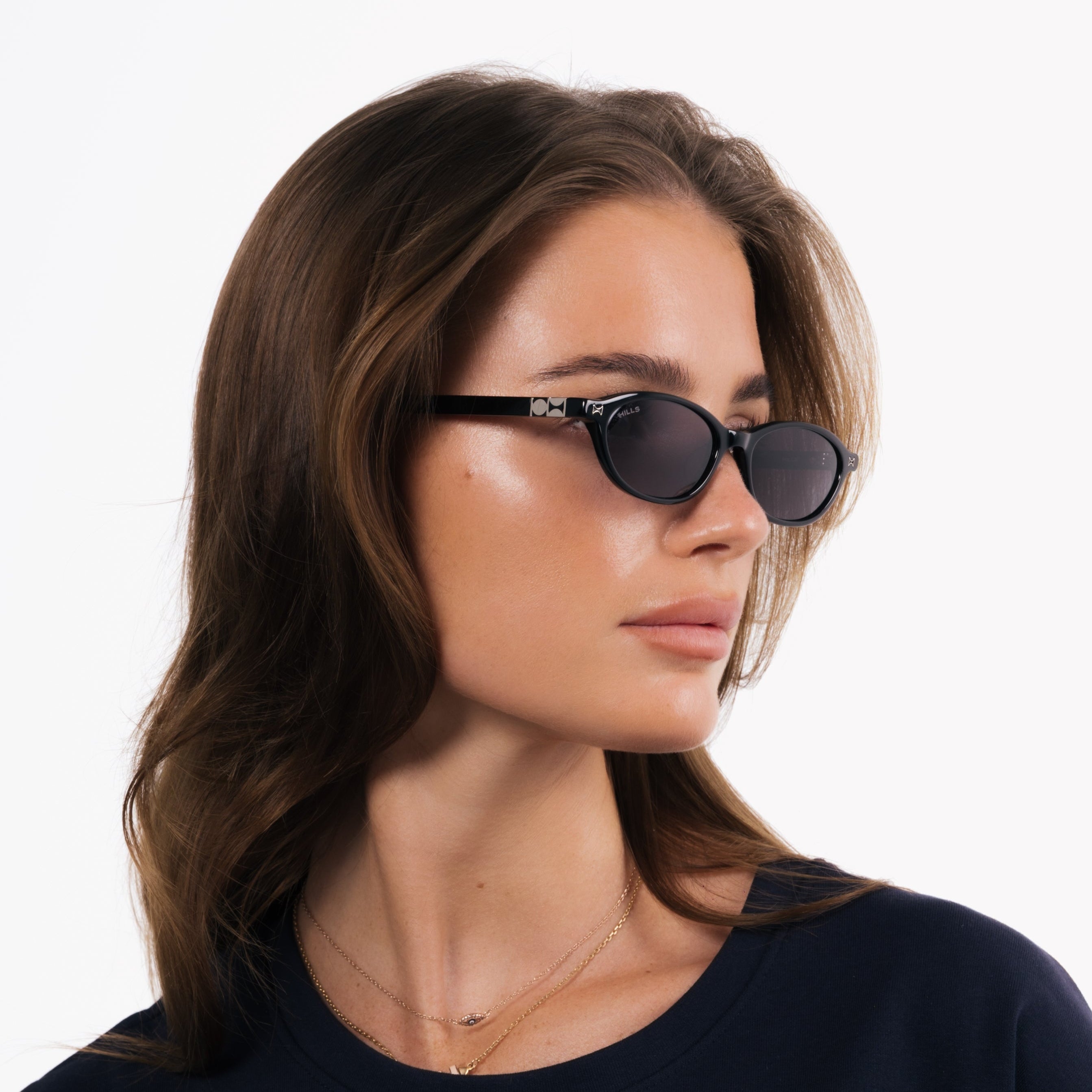 H11 Carla Black/Black